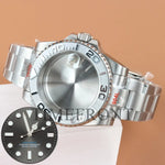 18-dial silver case / 40mm