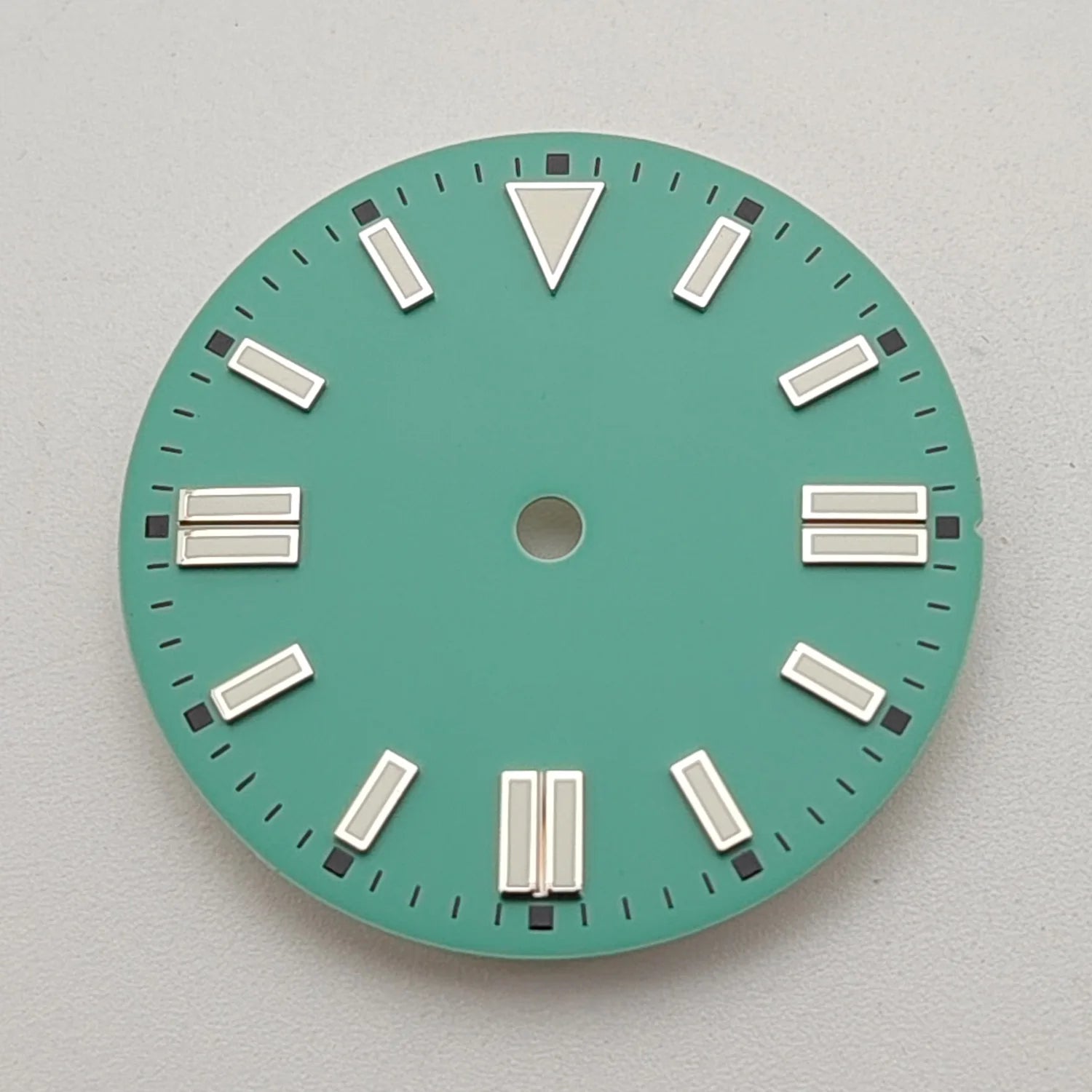 Dial MDNEN 28.5 mm Luminiscente para NH35